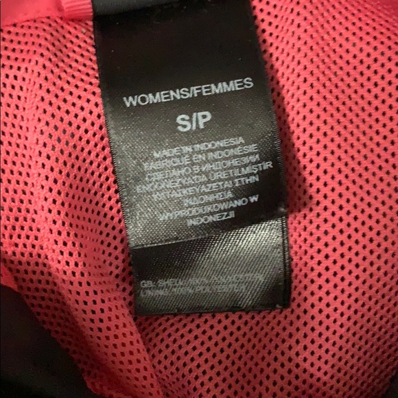 North Face Windbreaker - Picture 2 of 2